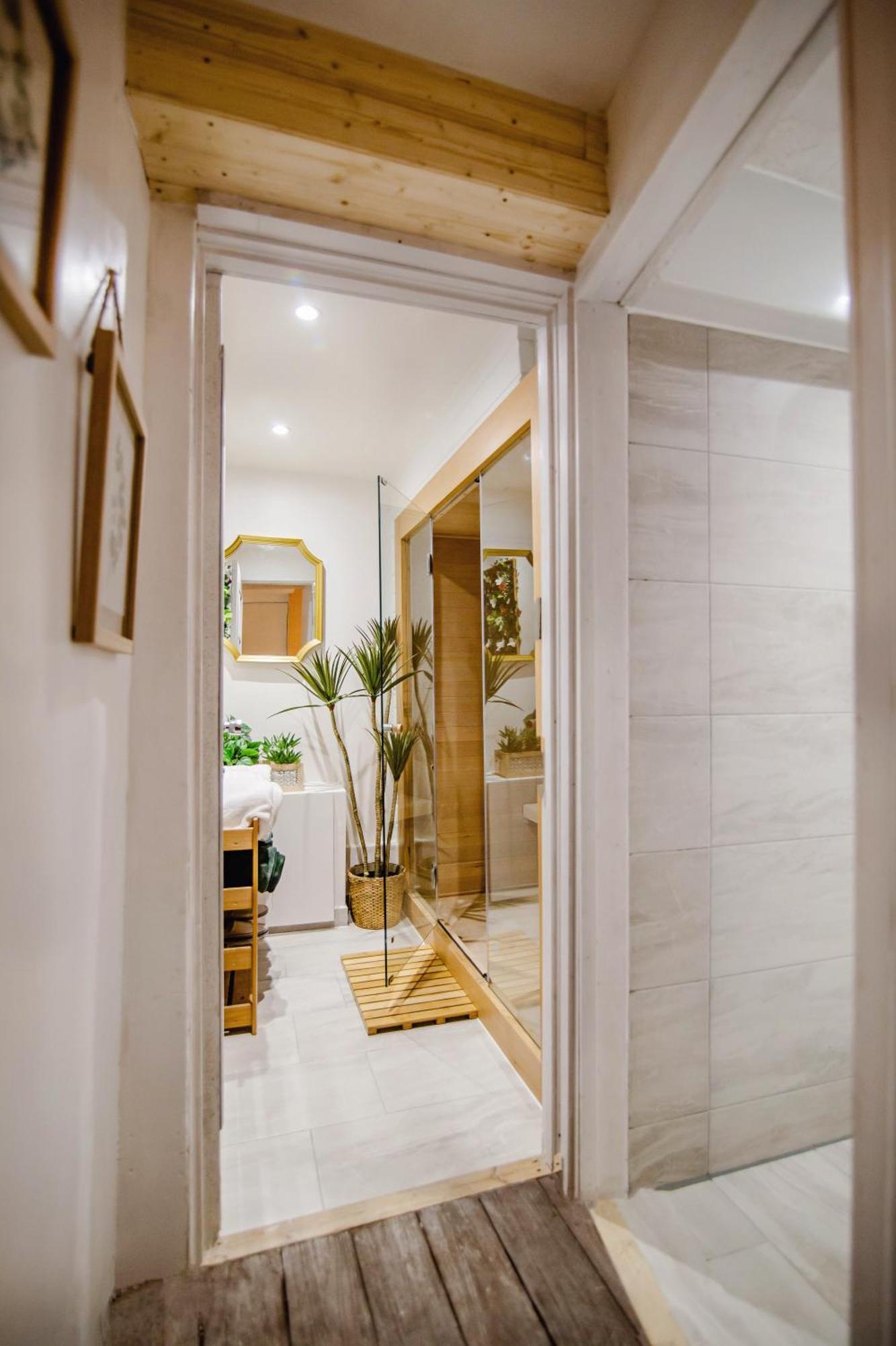 Modern Central Luxury Home With Hot Tub Sauna 11Ppl Σέφιλντ Εξωτερικό φωτογραφία