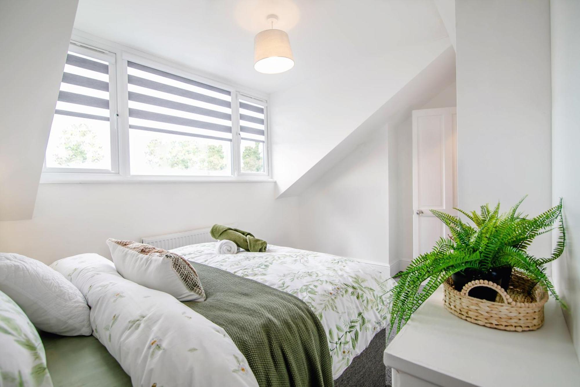 Modern Central Luxury Home With Hot Tub Sauna 11Ppl Σέφιλντ Εξωτερικό φωτογραφία